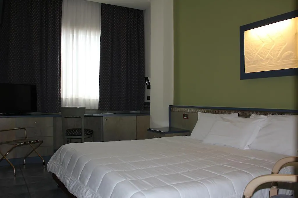 Ibis Styles Palermo President Otel