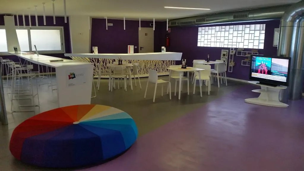 Ibis Styles Palermo President Otel