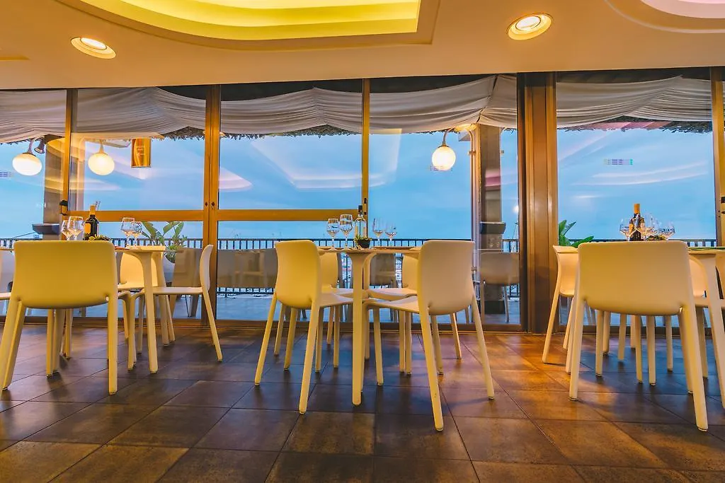 Ibis Styles Palermo President Hotel